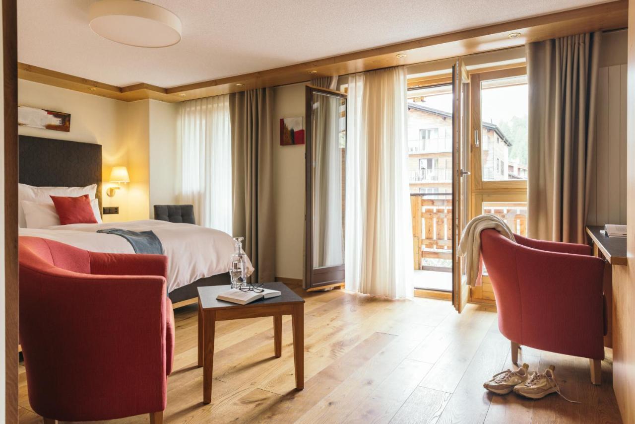 La Couronne Hotel & Spa Zermatt Bagian luar foto