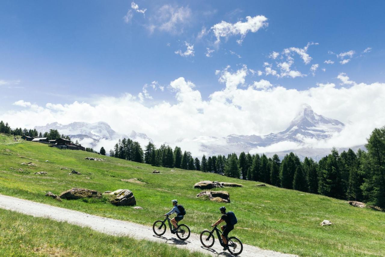 La Couronne Hotel & Spa Zermatt Bagian luar foto