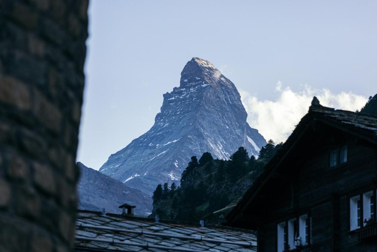 La Couronne Hotel & Spa Zermatt Bagian luar foto