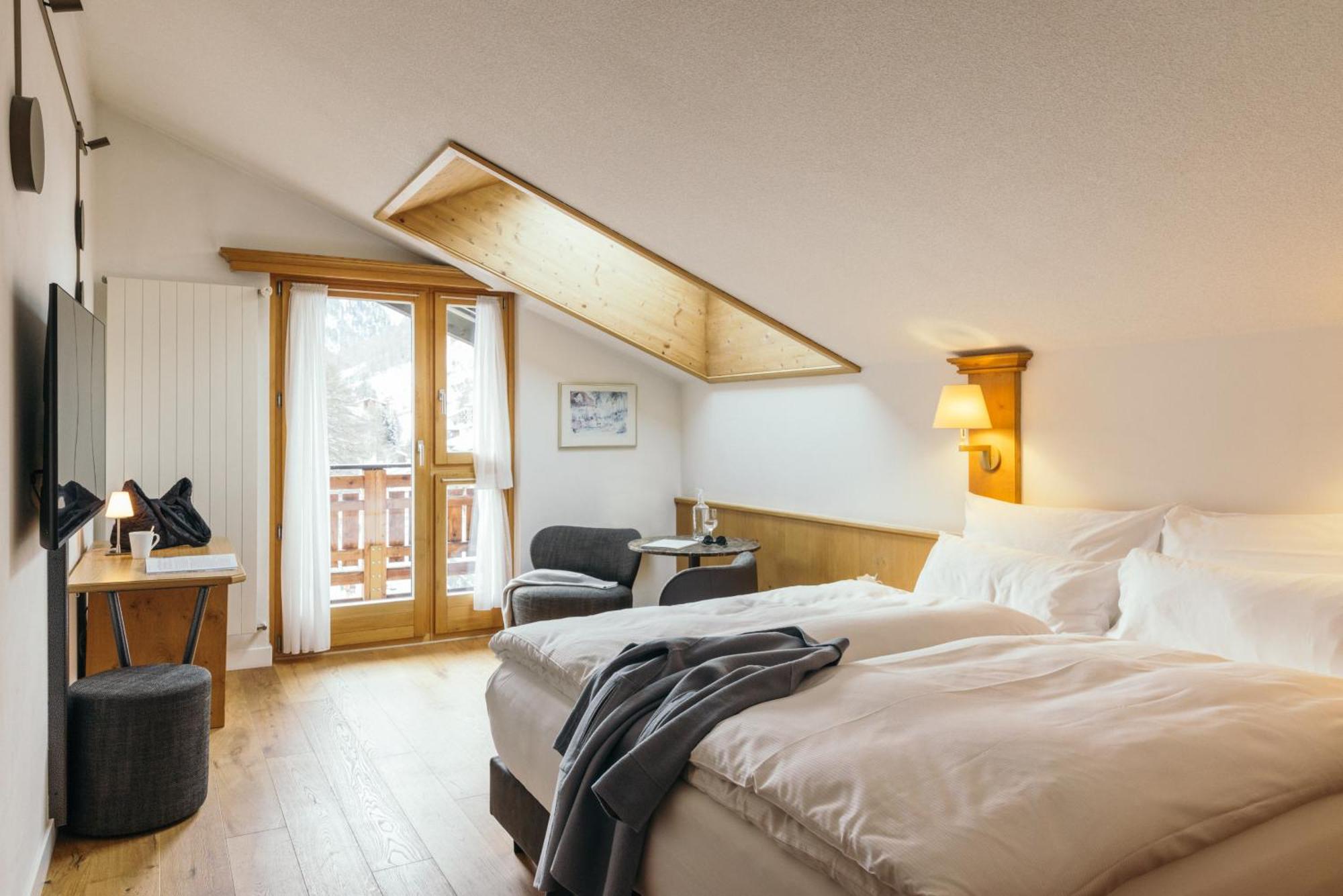La Couronne Hotel & Spa Zermatt Bagian luar foto